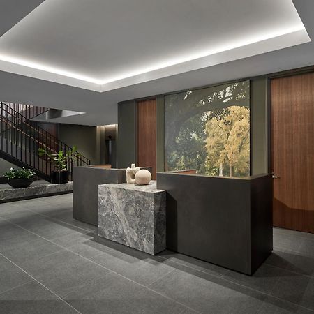 Hotel Courtyard By Marriott Melbourne Flagstaff Gardens Exterior foto