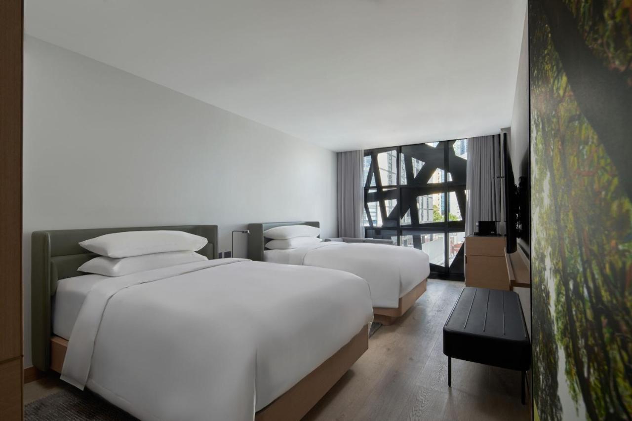 Hotel Courtyard By Marriott Melbourne Flagstaff Gardens Exterior foto