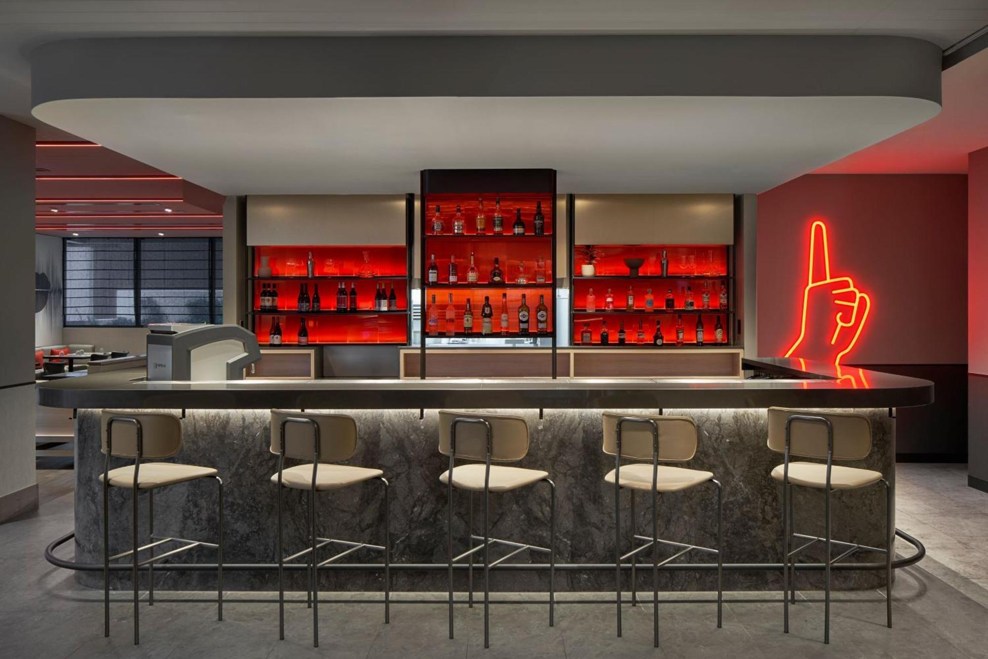 Hotel Courtyard By Marriott Melbourne Flagstaff Gardens Exterior foto